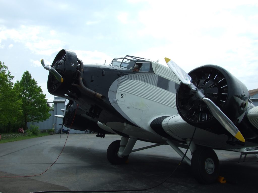 JU 52